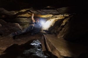Pyrénées : un spéléologue secouru après une nuit à 350 mètres de profondeur retour, maths, obligatoires, lycéens, dès
