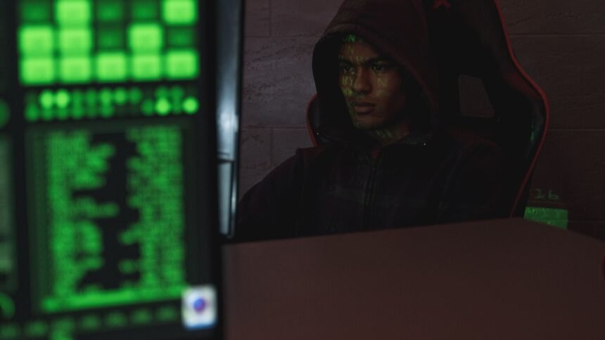 Cyberattaque à l'éducation nationale : les données de milliers d'agents dans la nature Cyberattaque à l’Éducation nationale : les données de milliers d’agents dans la nature
