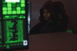 Cyberattaque à l'éducation nationale : les données de milliers d'agents dans la nature Bruno Guimarães Arsenal transfert