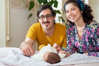 Congé de naissance : un nouveau droit pour les parents entre en vigueur ce 1er juillet