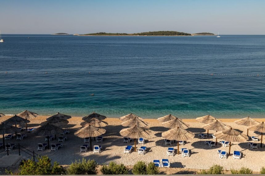 Taxe de séjour non reversée : l'île d'oléron arrache 8,6 millions d'euros à airbnb Taxe de séjour non reversée : l'île d'Oléron arrache 8,6 millions d'euros à Airbnb