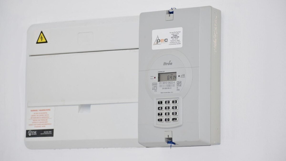 Électricité : vos factures augmentent de 2,5 % dès le 1er août