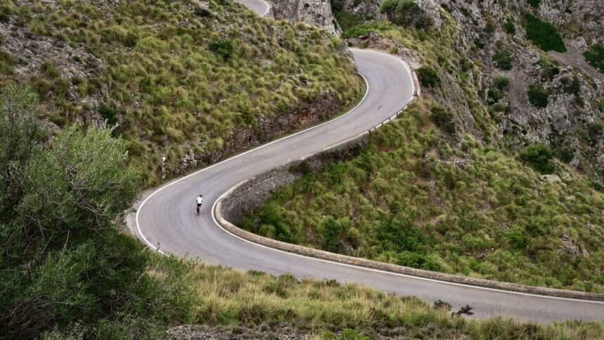 L&rsquo;Étape du Tour 2026 : 16 000 amateurs à l&rsquo;assaut de l&rsquo;Alpe d&rsquo;Huez ce dimanche