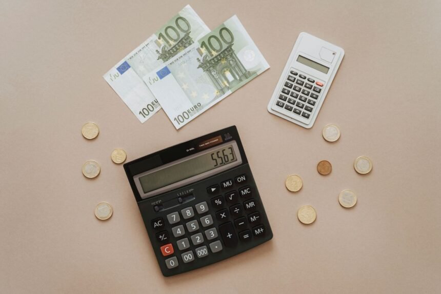 Inflation : les prix grimpent à 2,1 % sur un an en juillet, selon l'insee Inflation : les prix grimpent à 2,1 % sur un an en juillet, selon l'Insee