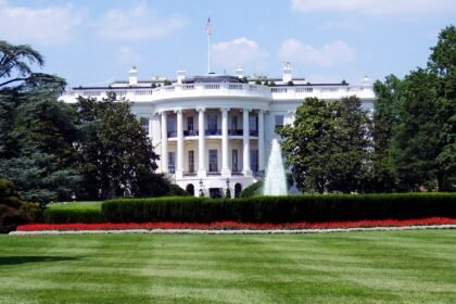 Menaces contre melania trump : le secret service enquête Menaces contre Melania Trump : le Secret Service enquête