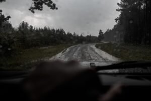 Canicule : gare au « verglas d'été », ce phénomène invisible qui triple les accidents sur la route Canicule : gare au « verglas d'été », ce phénomène invisible qui triple les accidents sur la route