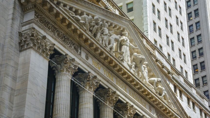 Wall Street recule avant la Fed et les résultats de Microsoft