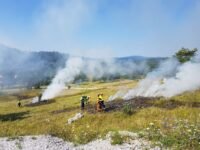 Gironde : le feu à 15 km de Bordeaux, contre-feu lancé