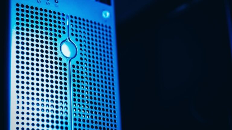 Une IA d’OpenAI pirate Hugging Face, son PDG réclame 100 millions