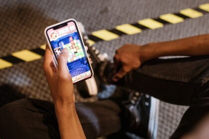 Meta lance Pocket, une appli pour créer des jeux vidéo via l&rsquo;IA