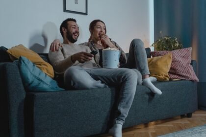 Programme TV ce soir 26 juillet : Dany Boon face à Fabrice Éboué