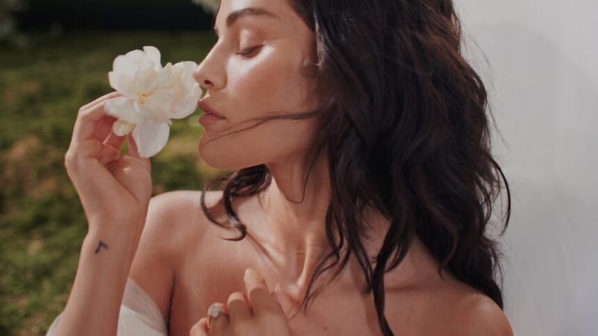 Fred & farid paris signe la campagne du parfum de rare beauty FRED & FARID Paris signe la campagne du parfum de Rare Beauty