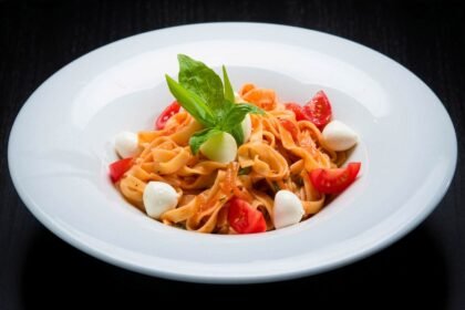 Cette salade de pâtes italienne se prépare en 20 minutes