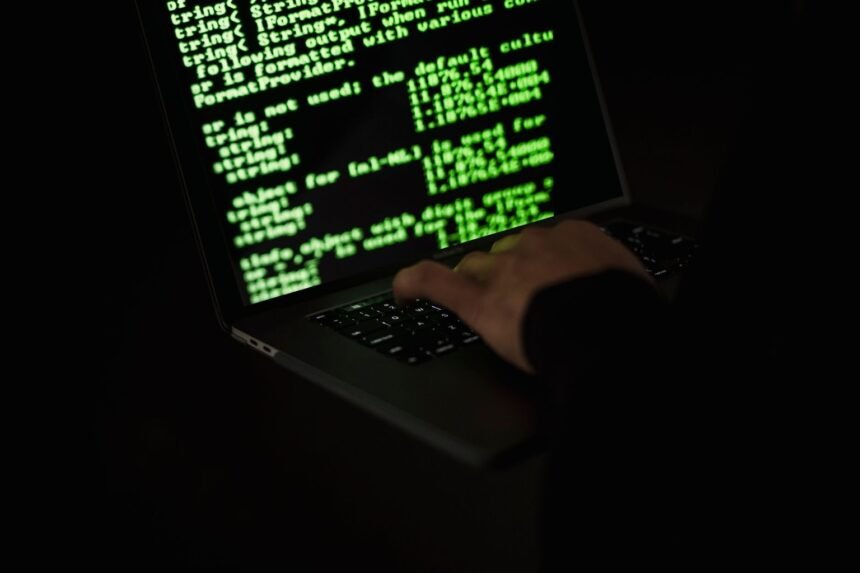 Openai : sam altman veut ralentir l'ia après un piratage OpenAI : Sam Altman veut ralentir l'IA après un piratage