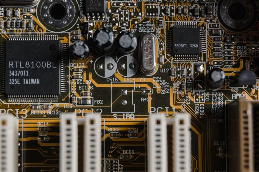 Semi-conducteurs : Samsung et SK Hynix chutent en Bourse