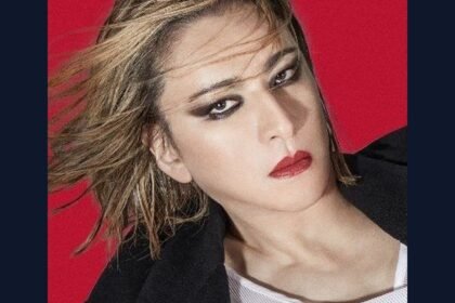 Le musicien japonais yoshiki fait un don de 100 000 € pour les incendies Le musicien japonais YOSHIKI fait un don de 100 000 € pour les incendies