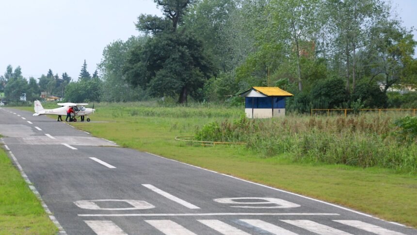 Un avion aux enchères pour 10 euros à séville, mais il ne vole plus Un avion aux enchères pour 10 euros à Séville, mais il ne vole plus