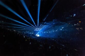 Incendies en Gironde : Obispo, Zazie et Renaud réunis pour un concert le 27 août