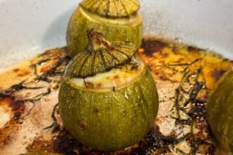 Ces courgettes rondes farcies à la viande se préparent en 40 minutes