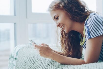 Rencontres en ligne : l'appli ditto remplace le swipe par une ia matchmaker Rencontres en ligne : l’appli Ditto remplace le swipe par une IA matchmaker