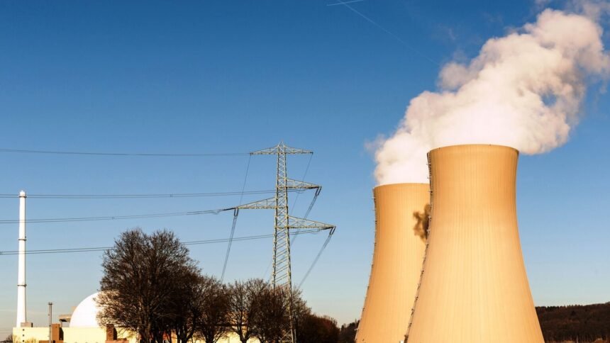 Nucléaire : un record d'indisponibilité battu sous l'effet de la canicule Nucléaire : un record d’indisponibilité battu sous l’effet de la canicule