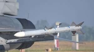 Corée du nord : un missile balistique tiré vers la mer du japon japon, a, réussi, faire, voler