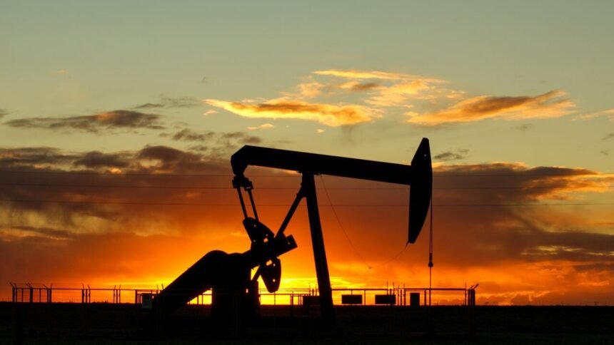 OPEC+ : nouvelle hausse de la production pétrolière en septembre, les prix du carburant dans le viseur