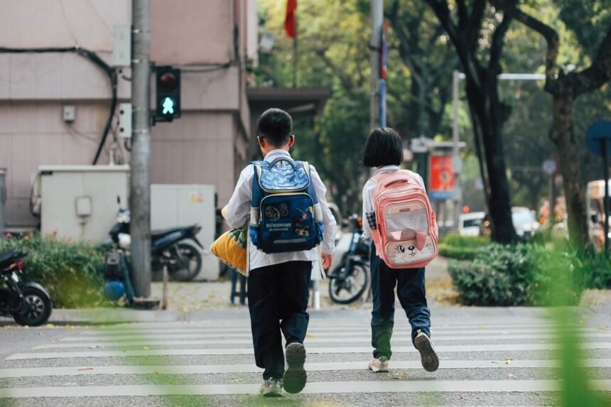 Ars 2026 : l’allocation de rentrée versée dès demain à 5 millions d’enfants allocation rentrée scolaire 2026