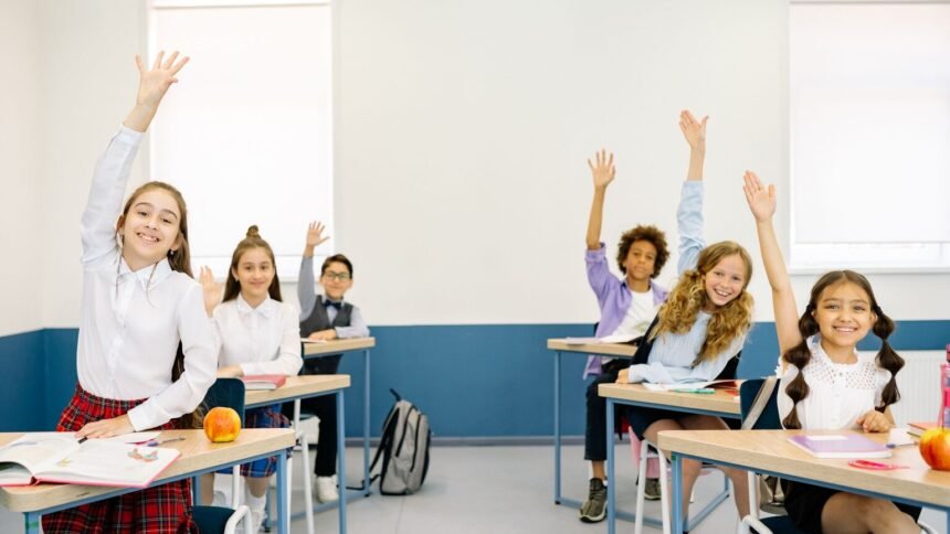 Rentrée scolaire à la réunion : le téléphone portable désormais interdit au lycée Rentrée scolaire à La Réunion : le téléphone portable désormais interdit au lycée