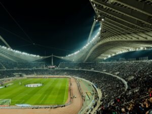 Ligue 1 : psg-rennes délocalisé en bretagne, imbroglio pour le match retour