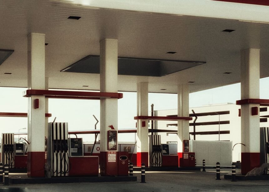 Carburant : nouvelle hausse des prix à la pompe ce vendredi 21 août prix carburant août 2026