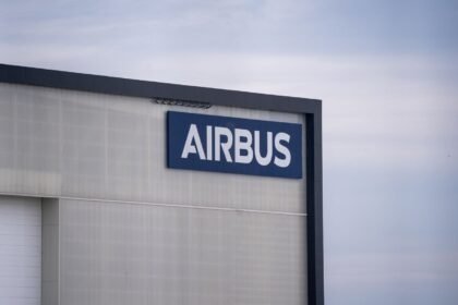 Airbus suspend la réduction du télétravail sous pression syndicale