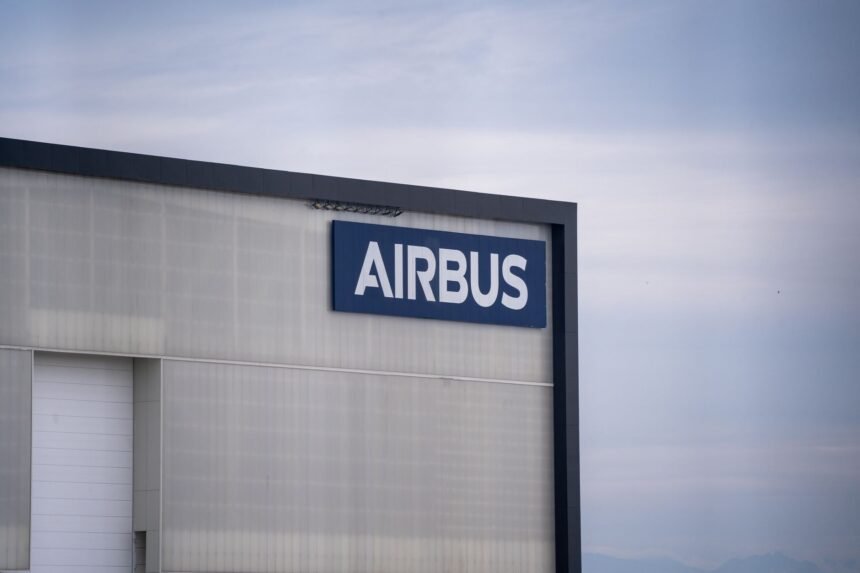 Airbus suspend la réduction du télétravail sous pression syndicale Airbus télétravail