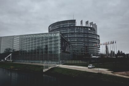 Décès de Siim Kallas, ex-commissaire européen et père de Kaja Kallas, à 77 ans