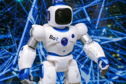 Jeux mondiaux des robots : un humanoïde bat le record du monde du 100 m de Bolt
