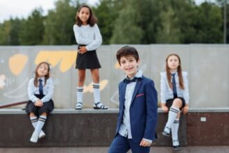Rentrée scolaire : la quasi-totalité des communes abandonnent l'uniforme uniforme école