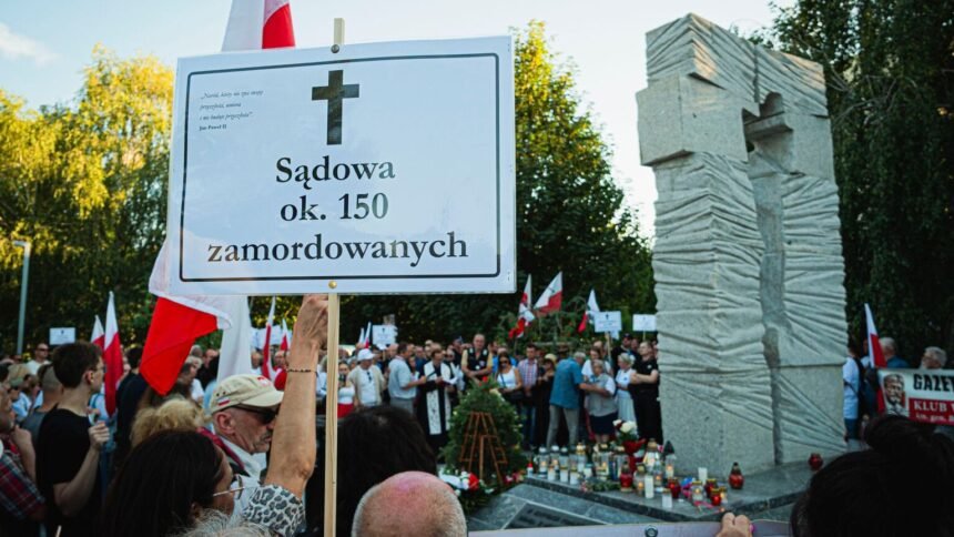 Serbie : des funérailles nationales prévues pour mladic, condamné pour génocide Serbie : des funérailles nationales prévues pour Mladic, condamné pour génocide