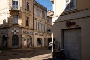 Franchises médicales : le plafond annuel relevé à 140 € cigarettes contrebande France