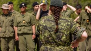 Service national : 3 000 jeunes volontaires entament leur premier engagement militaire danse, stars, 8211, elsa, esnoult
