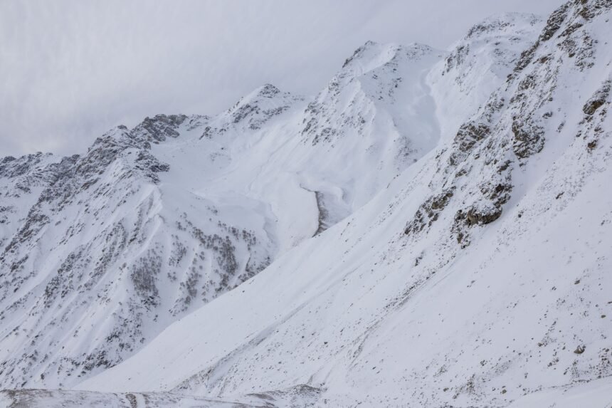 Nirmal purja, légende de l'alpinisme, tué dans une avalanche au pakistan Nirmal Purja avalanche Pakistan