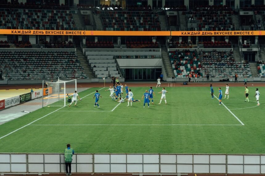 Supercoupe d'Europe : Brian Madjo, 17 ans, bat le record de Kluivert