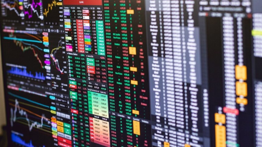 Bourse : le cac 40 gagne 0,98 %, francfort bat un record malgré la fed Bourse : le CAC 40 gagne 0,98 %, Francfort bat un record malgré la Fed