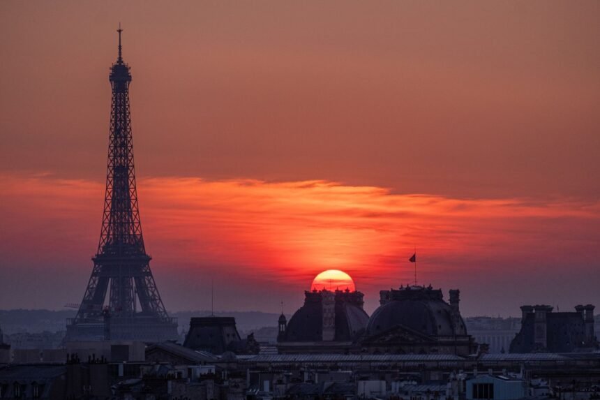 Canicule : jusqu'à 38 °c ce lundi, 20 départements en vigilance orange Canicule : jusqu'à 38 °C ce lundi, 20 départements en vigilance orange