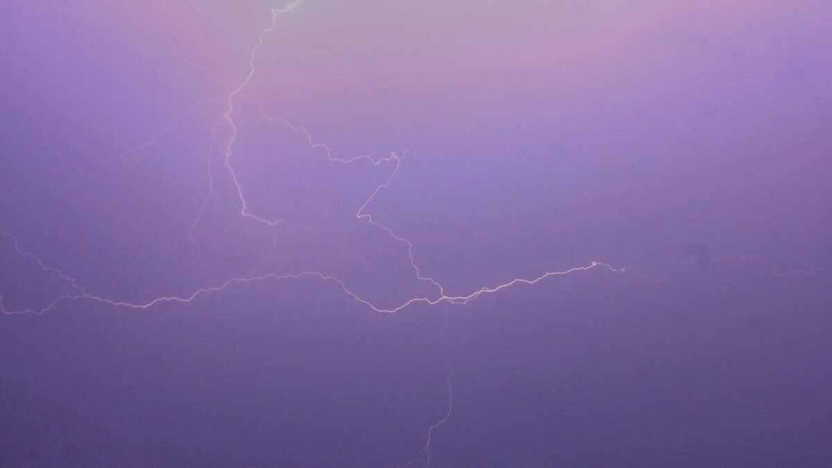 Corse, Var et Alpes-Maritimes sous vigilance orange orages ce vendredi