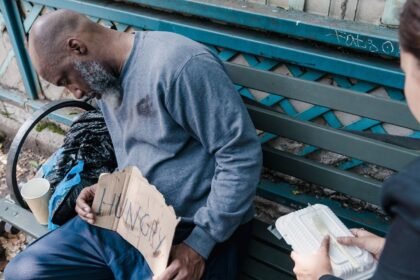 À marseille, la consommation de crack explose en plein centre-ville À Marseille, la consommation de crack explose en plein centre-ville