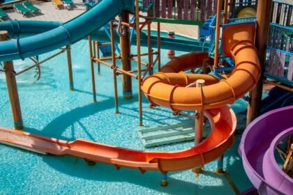 « défi marron » : des bassins de portaventura fermés après des excréments « Défi marron » : des bassins de PortAventura fermés après des excréments
