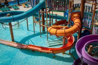 « Défi marron » : des bassins de PortAventura fermés après des excréments