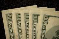 États-unis : la dette dépasse 40 000 milliards, taux au plus haut depuis 2007 États-Unis : la dette dépasse 40 000 milliards, taux au plus haut depuis 2007