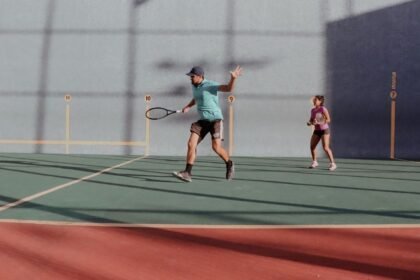 Djokovic et sabalenka éliminés dès le premier tour du double mixte à l'us open Djokovic et Sabalenka éliminés dès le premier tour du double mixte à l’US Open