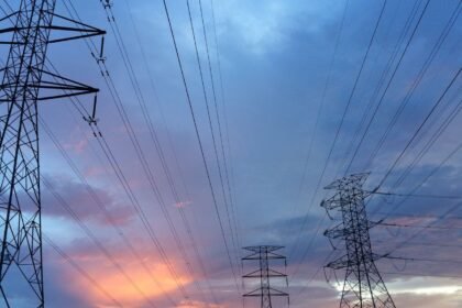 Électricité : le prix grimpe à 339 €/MWh ce jeudi soir, 13h l&rsquo;heure la moins chère